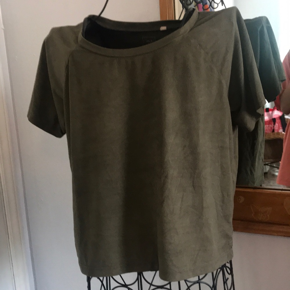 Green Cropped Top